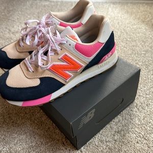 New Balance 574 - size 7.5